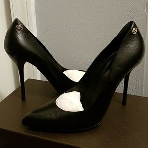 Gucci Black Classic Pumps